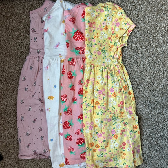 LOT OF 8 Old Navy Girls Fit & Flare Printed Jersey Dress Size 5T |E17 - Picture 2 of 15